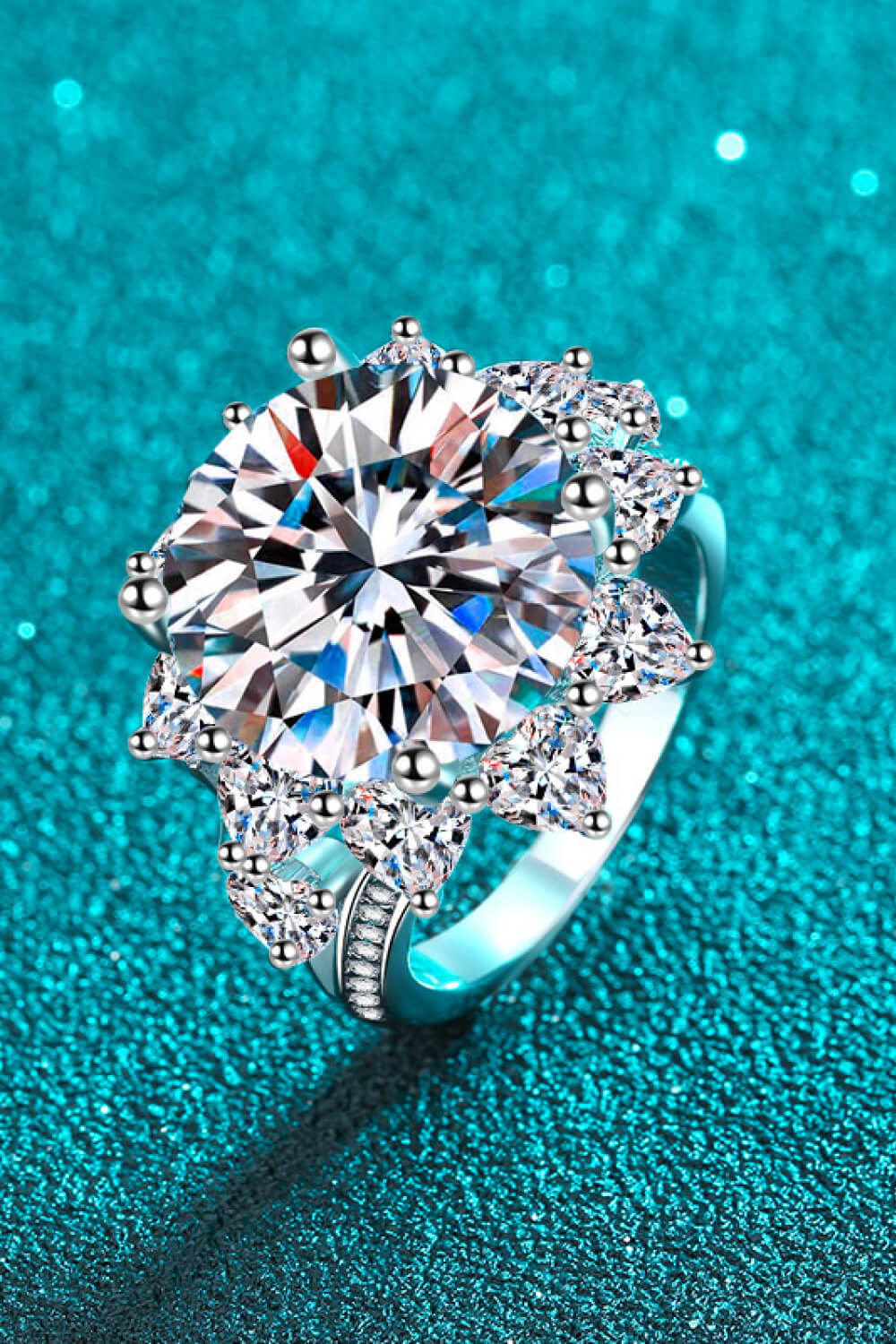 10 Carat Moissanite Flower-Shaped Ring - Hiccupzz