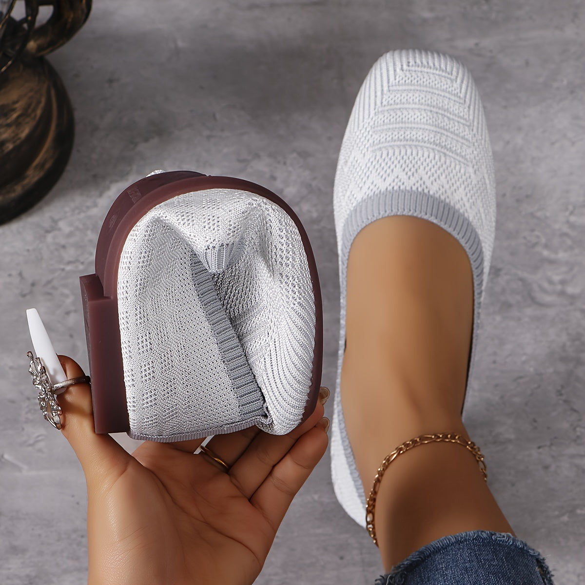 Women's Breathable Square Toe Slip-On Flats, Lightweight & Comfortable Casual Shoes - Hiccupzz