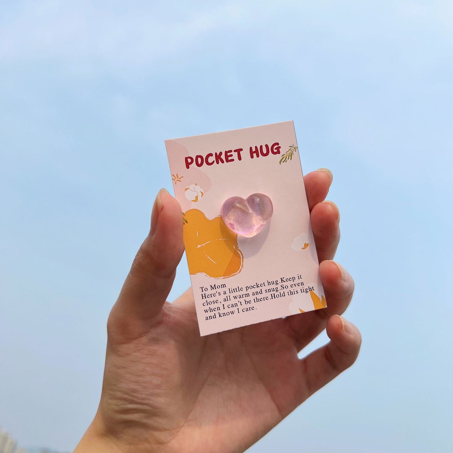 1 Pc, Pocket Hug Poem Card: Tiny Pink Heart Gift for Mother's Day and Special Moments - Hiccupzz