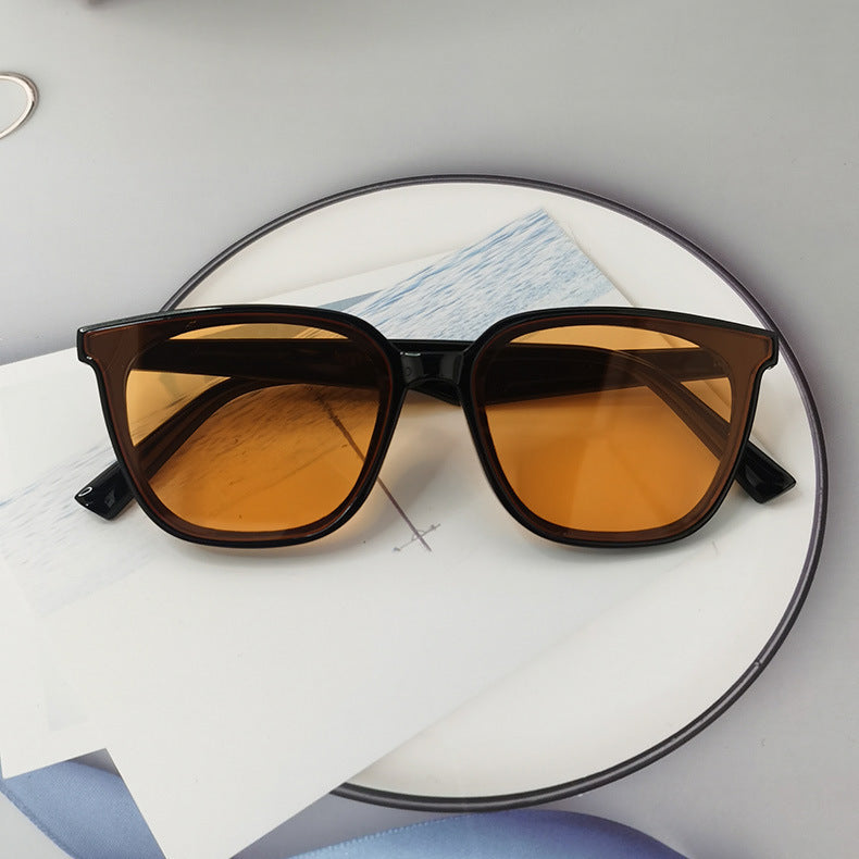 Small Frame Sunglasses Women's Retro Sunglasses - Hiccupzz