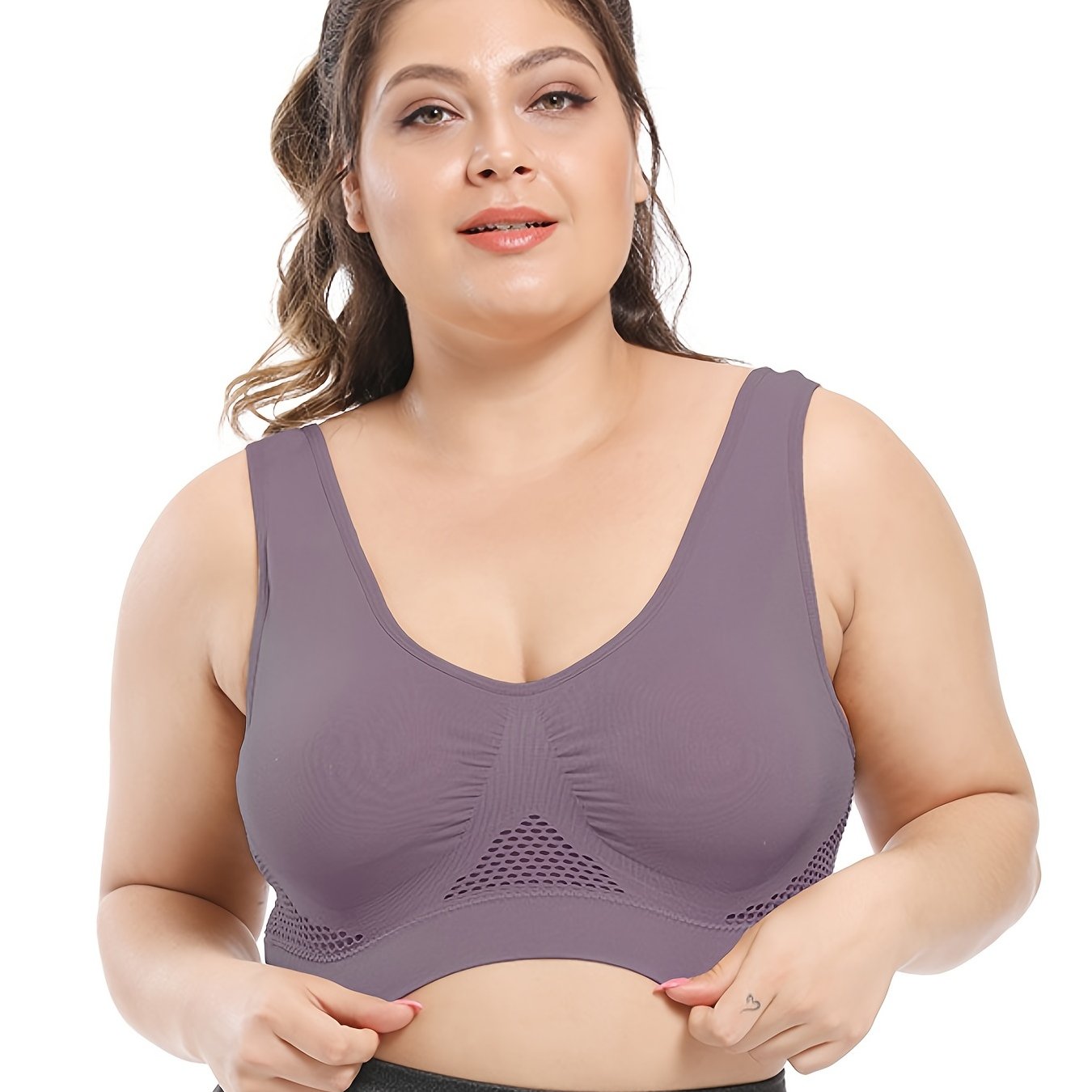 Breathable Plus Size Sports Bra with Pads - High Stretch and Seamless for Women - Hiccupzz