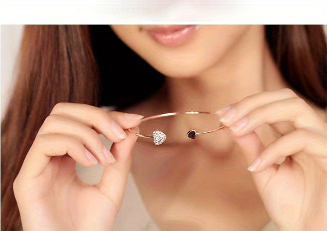 Full Drill Love Bracelet: Gold-Plated Opening Heart, Double Peach Heart Design - Ideal for Birthdays, Holidays, and Mother's Day Gifts - Hiccupzz