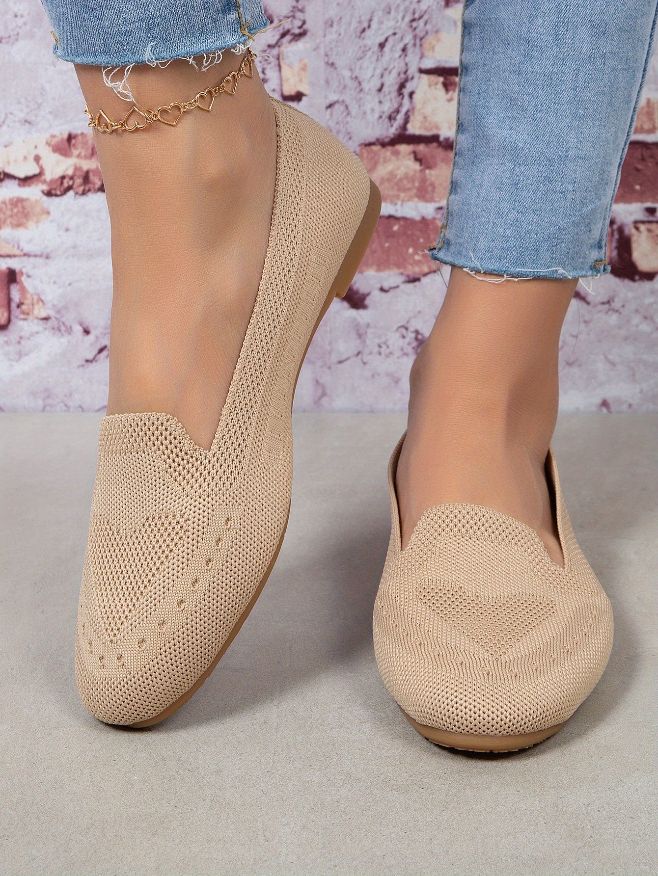 Women's Black Slip-On Flats - Breathable Knitted Round Toe Non-Slip Casual Lightweight Walking Shoes - Hiccupzz