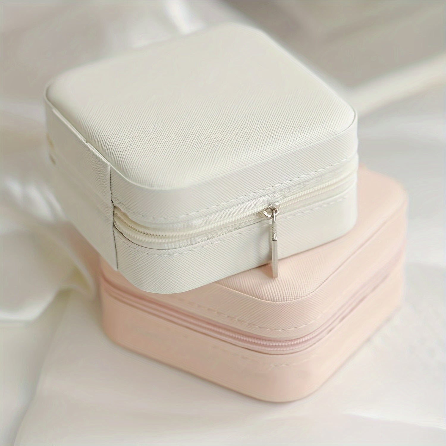 Simple Mini Portable Jewelry Box, Travel Storage Case, Multifunctional Organizer - Hiccupzz
