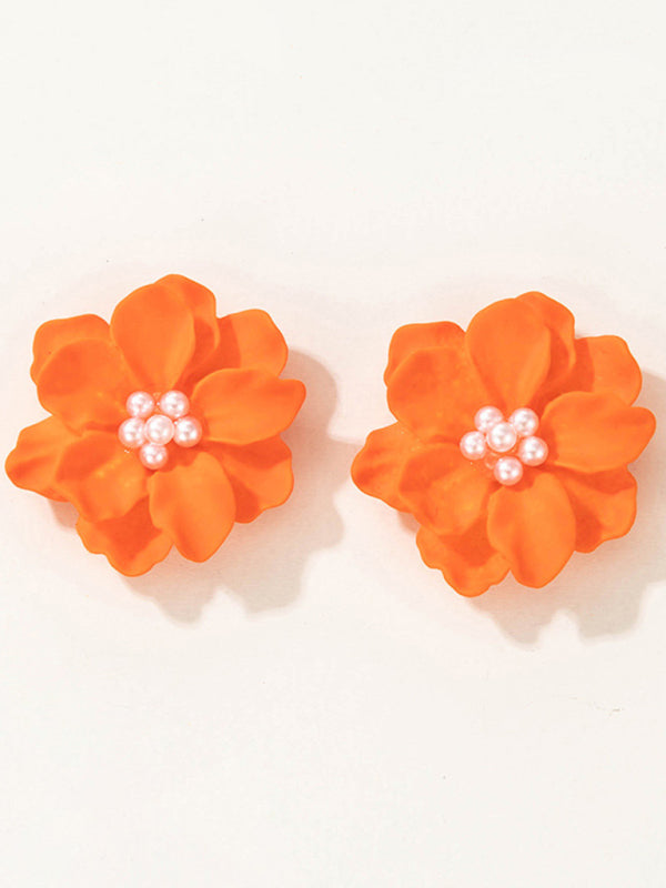 Simple and versatile exaggerated camellia three-dimensional white flower pearl earrings - Hiccupzz