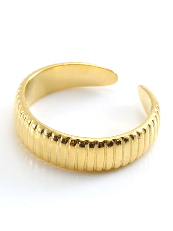 Fashionable and personalized retro style ring gold living ring - Hiccupzz
