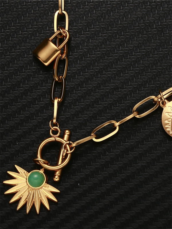 Leaves Devil's Eye Lock Pendant OT Buckle Collarbone Necklace - Hiccupzz