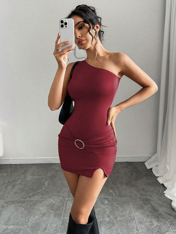 Women's oblique collar hip dress
