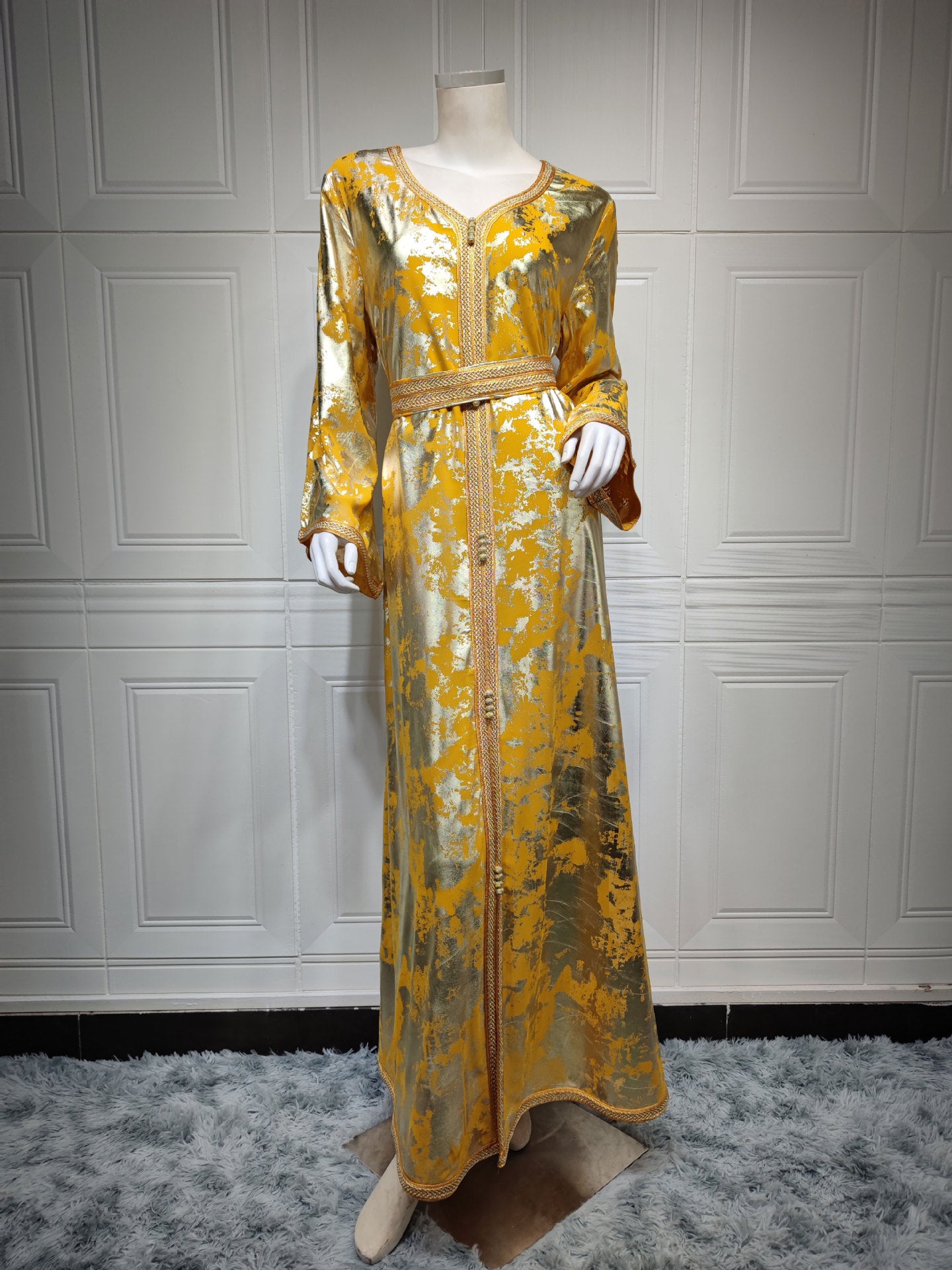 Muslim Gilded Robe Women's Two-piece Set With Belt - Hiccupzz