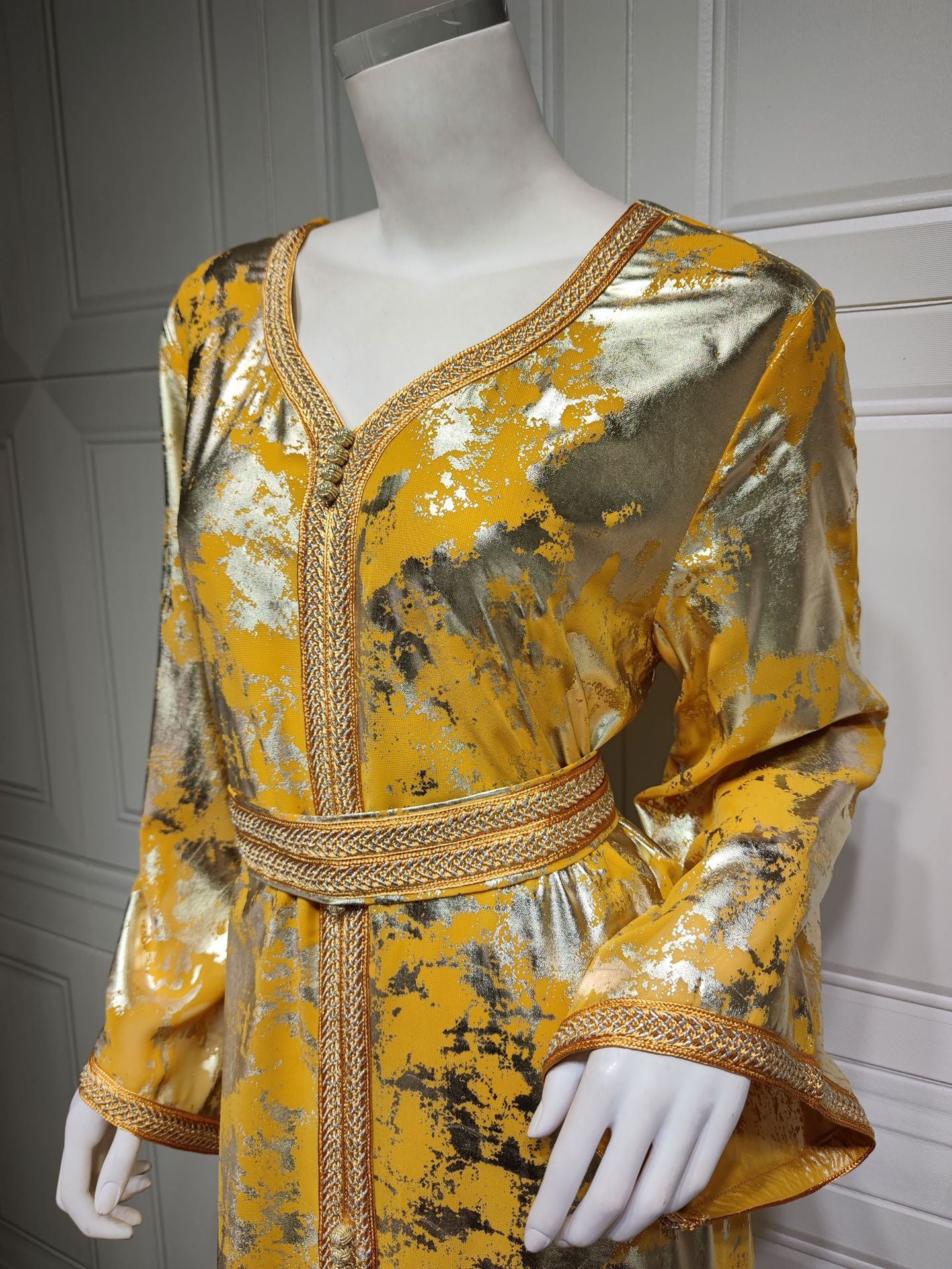 Muslim Gilded Robe Women's Two-piece Set With Belt - Hiccupzz