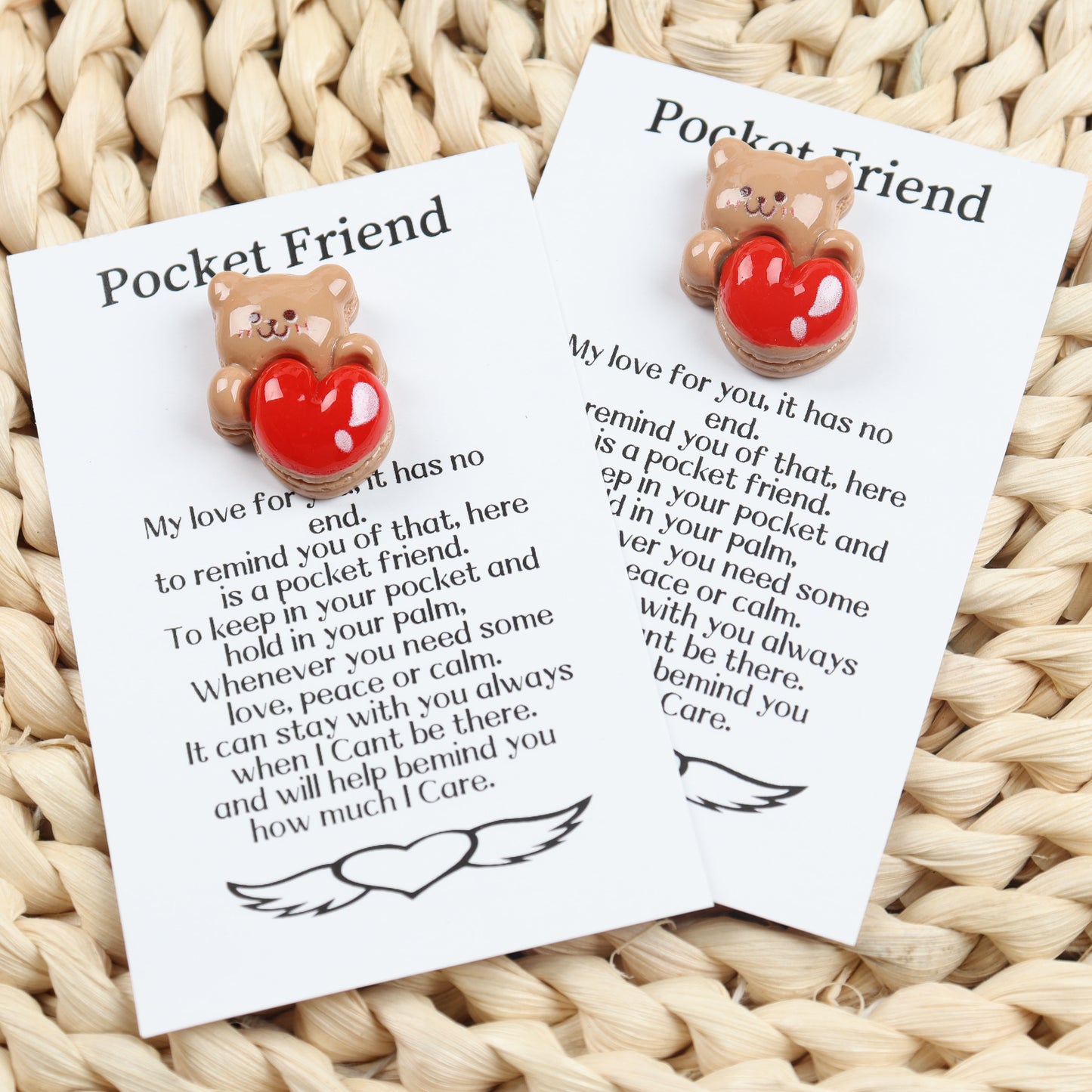 Ficha de abrazo de oso con forma de corazón de resina de Pocket Friend: un regalo de recuerdo duradero para bodas, cumpleaños y el día de San Valentín