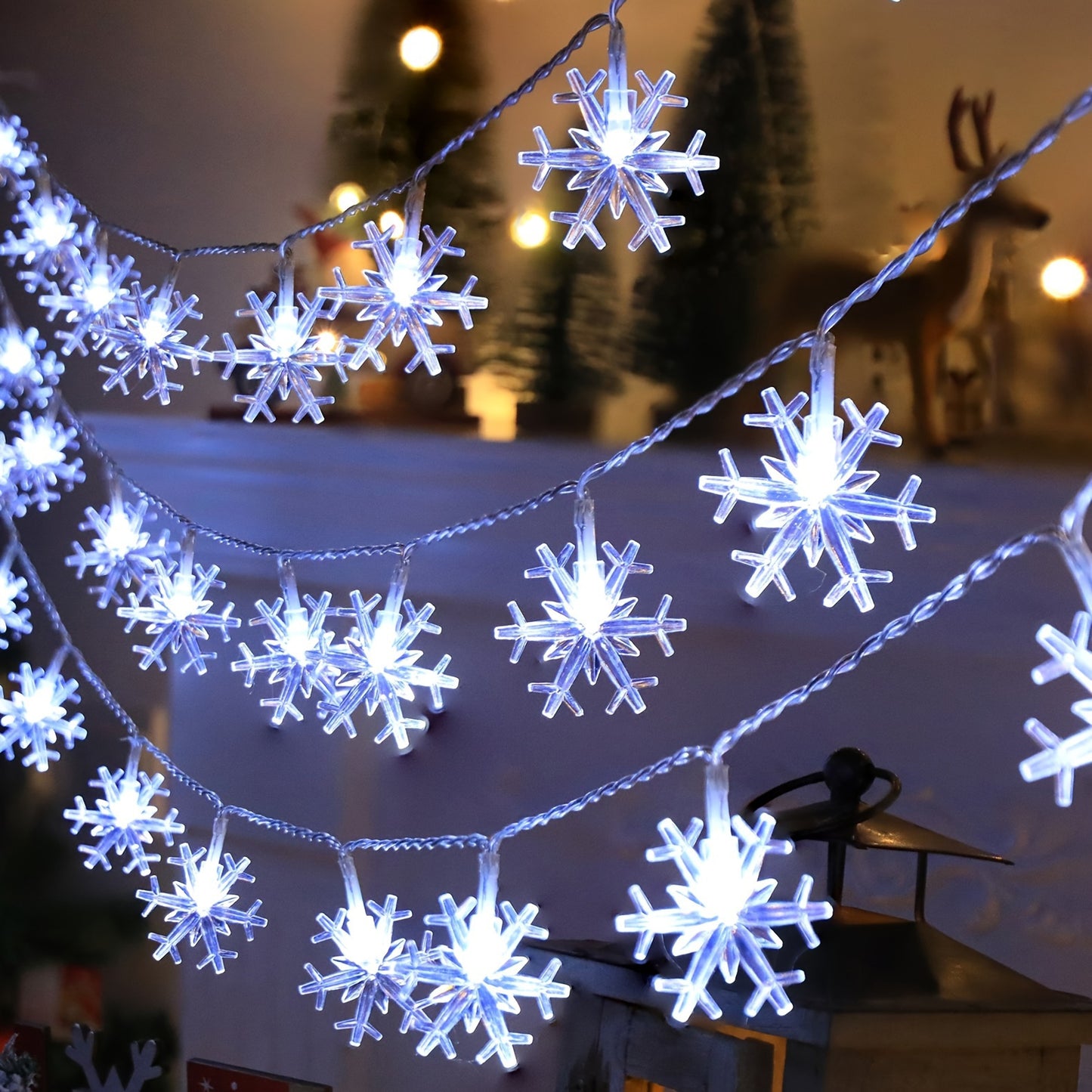 Charming Snowflake LED String Lights - Battery Operated, Versatile Fairy Lights