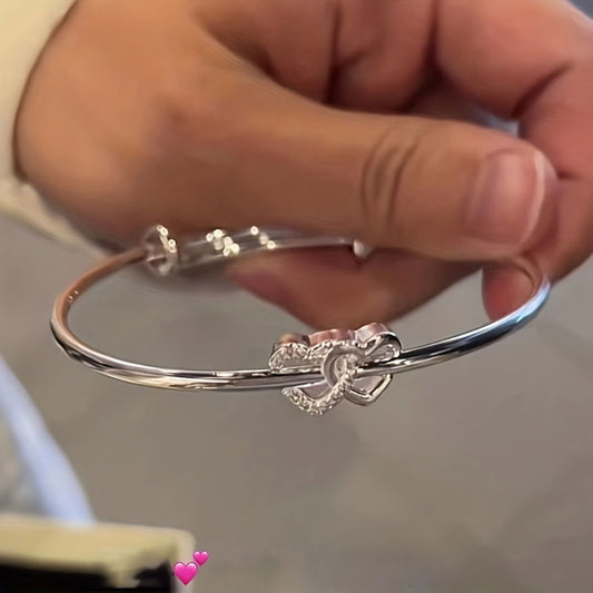 1 Pc, Double Heart Love Adjustable Bracelet - Sweet Design for Birthdays, Holidays, and Girlfriend Gifts - Hiccupzz