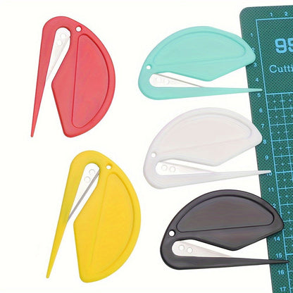 1 Pc Multipurpose Christmas Gift Wrapping Cutter with Sharp Blade for Kraft Paper, Roll and etc. - Hiccupzz