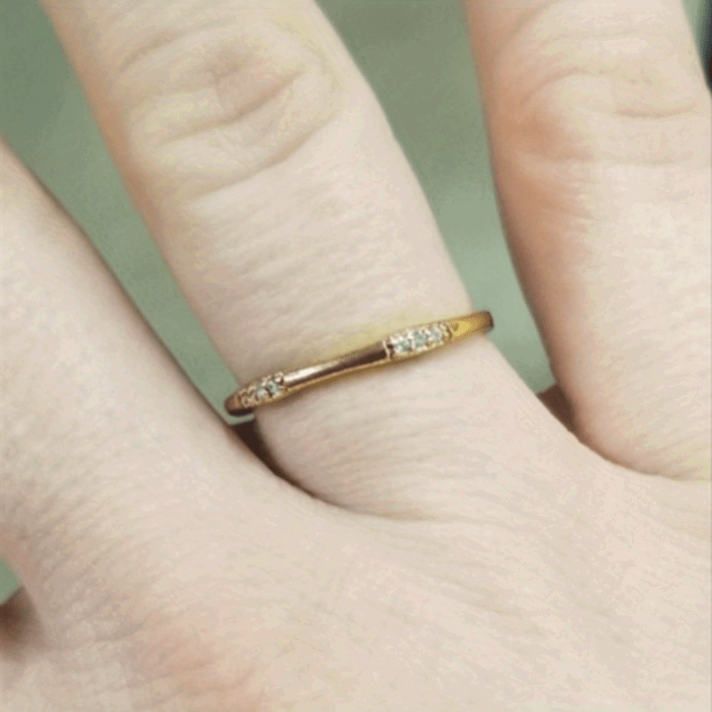 1 Pc Small and Cute Shiny Dazzling Synthetic Zircon Exquisite Ring - Hiccupzz