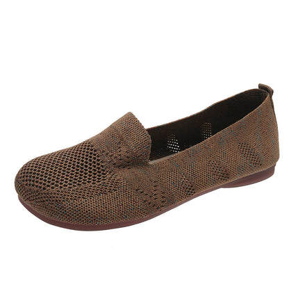 Soft Sole Solid Color Large Toe Casual Shoes - Hiccupzz