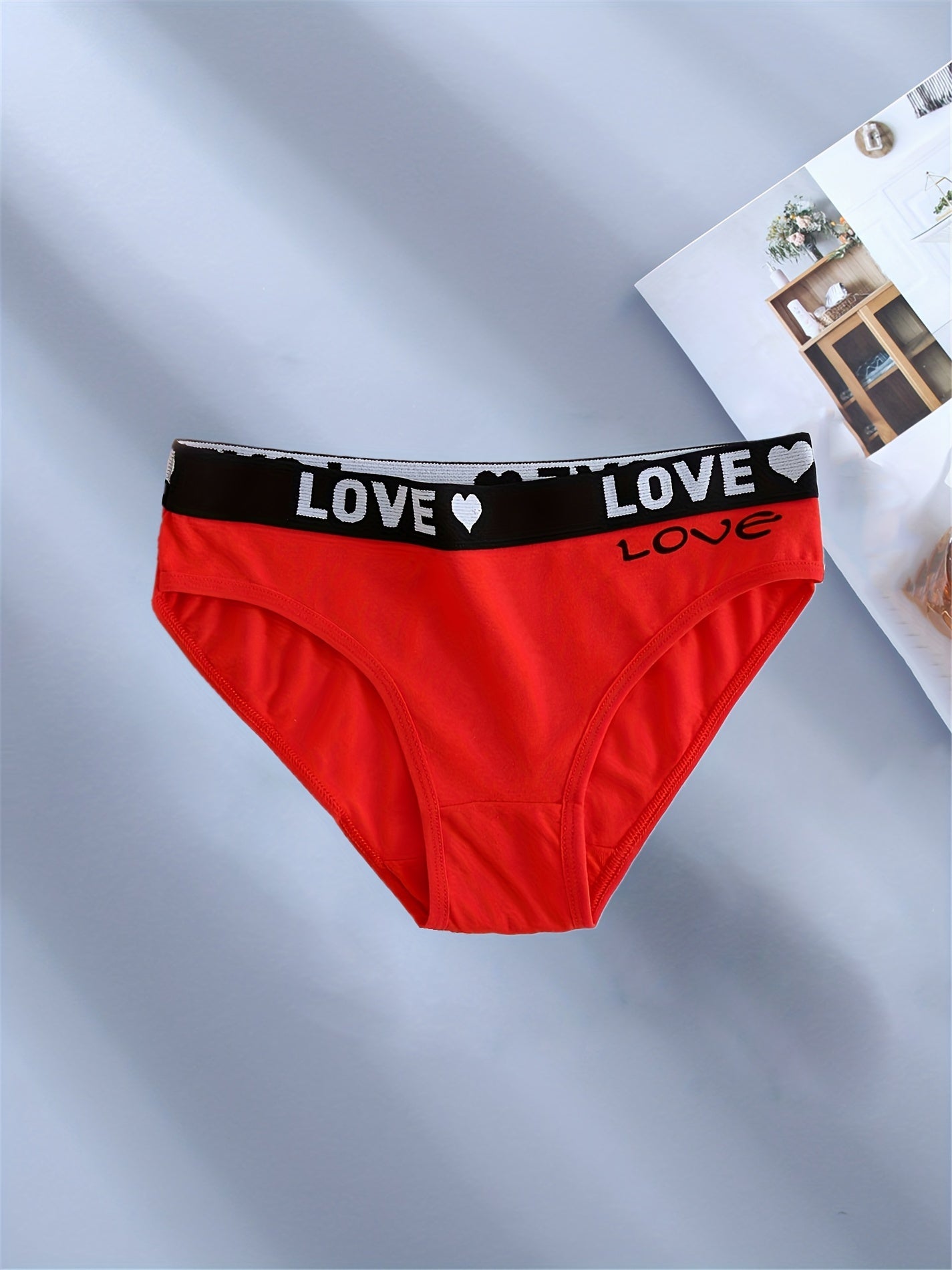 10 Pcs Women's Fashion Briefs with Love & Letter Print, Breathable Butt-Lifting Cotton Panties