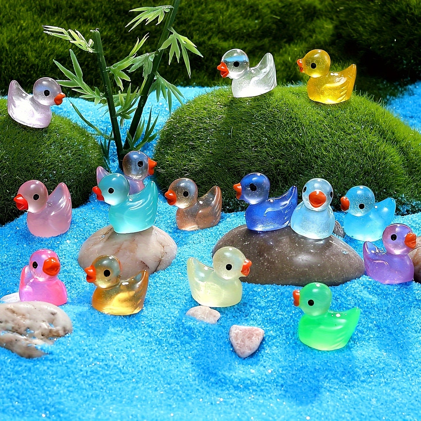 Luminous Mini Duck Figurines: 10/20pcs Set for Fairy Gardens, Aquariums, and Home Decor - Battery-Free Resin Ornaments for DIY Projects and Gifts