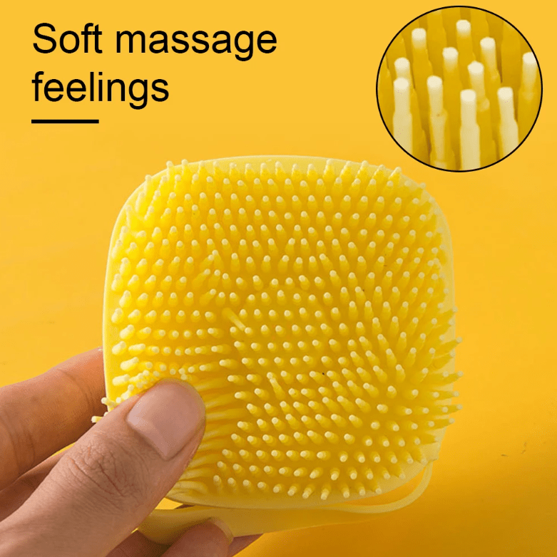 Gentle Silicone Pet Brush for Dogs and Cats – Massages and Cleans with Integrated Shower Gel Dispenser