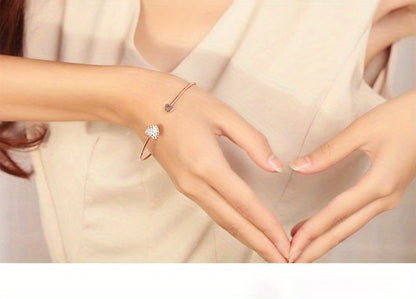 Full Drill Love Bracelet: Gold-Plated Opening Heart, Double Peach Heart Design - Ideal for Birthdays, Holidays, and Mother's Day Gifts - Hiccupzz