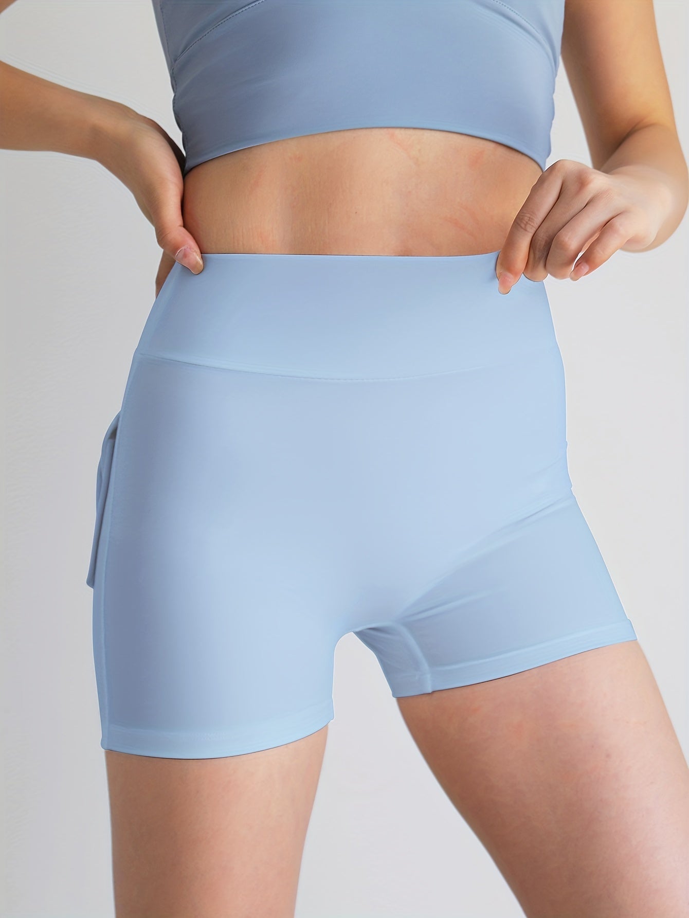 High Waisted Cargo Shorts with Hip Lifting and Quick Drying Technology for Yoga, Running, and Fitness