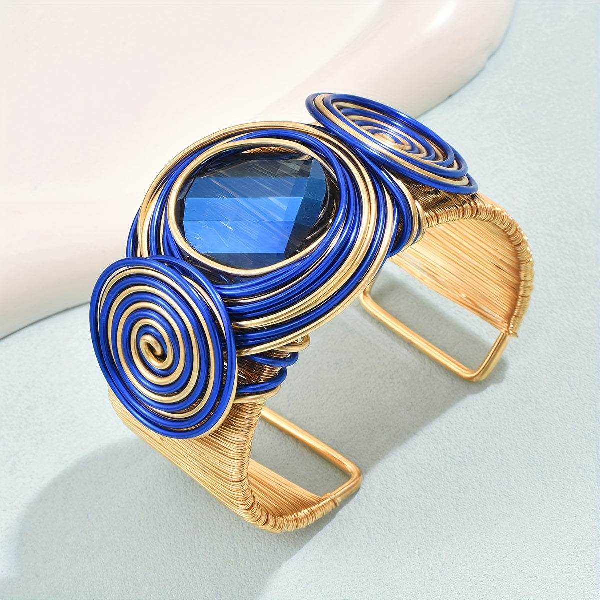 Exquisite Bohemian Style Handmade Open Bangle Bracelet, Round Aluminum Alloy Wire Wrapped, Artificial Crystal Decor