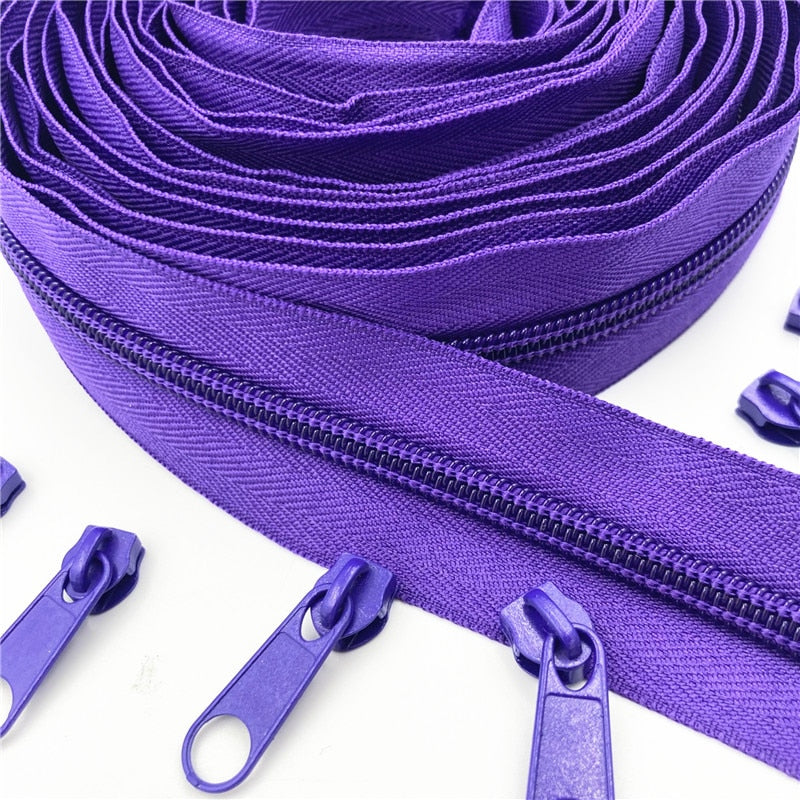 5 Meters (5.4 Yard ) 5 # (20 Colors) Long Nylon Coil Zipper  with 10pcs Zipper Slider for DIY Sewing Clothing Accessories