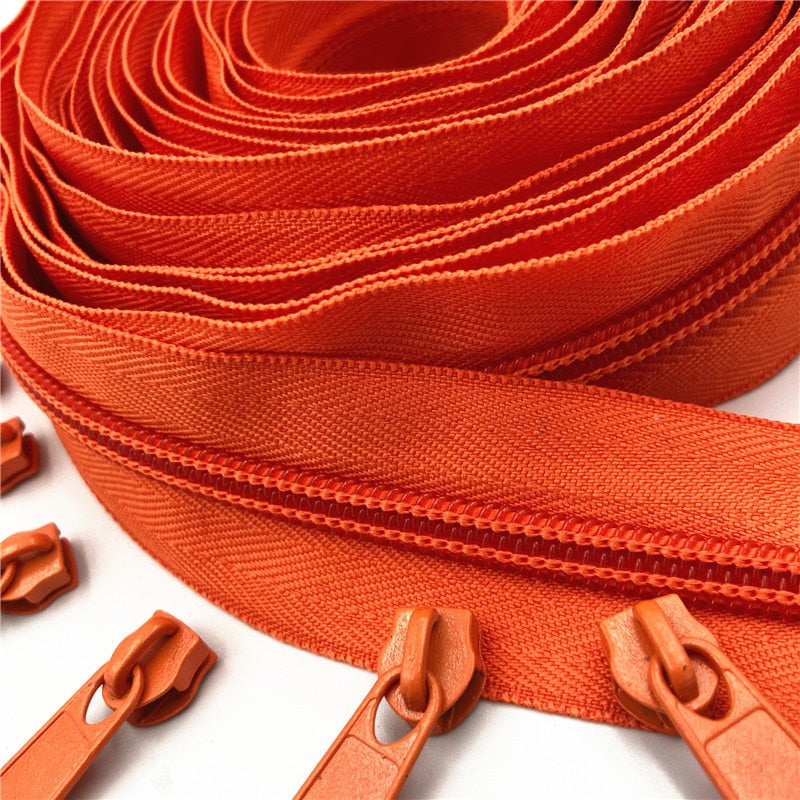 5 Meters (5.4 Yard ) 5 # (20 Colors) Long Nylon Coil Zipper  with 10pcs Zipper Slider for DIY Sewing Clothing Accessories