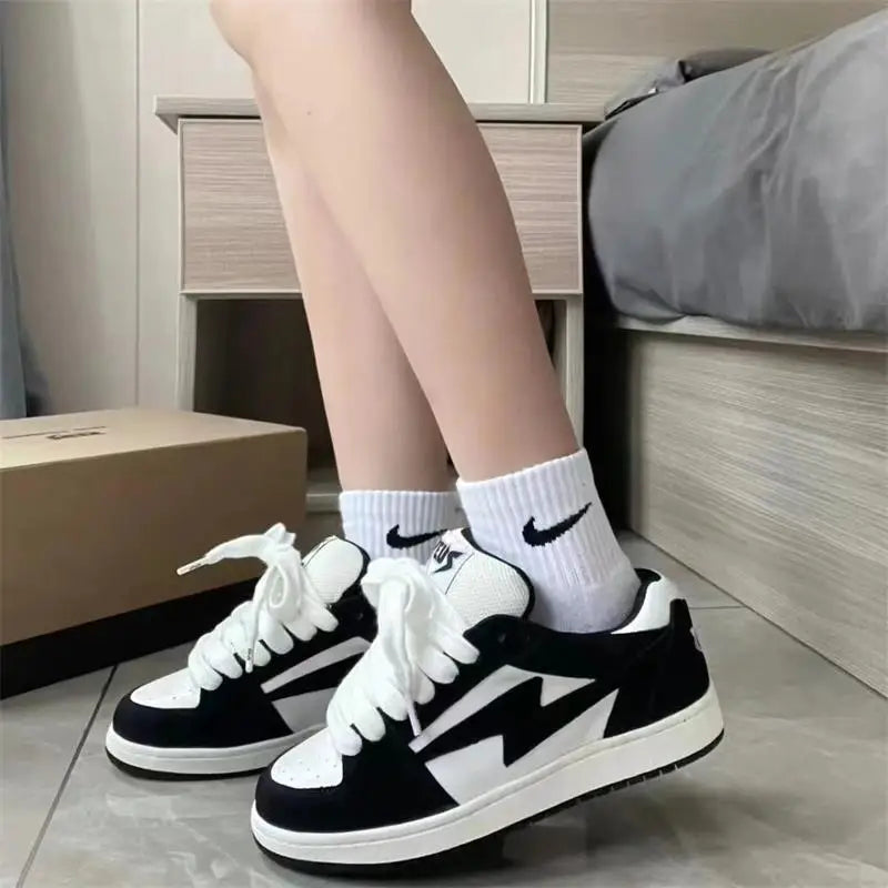 Vintage Casual Sneakers Women 2024 High Street Summer and Fall New Fashion Ladies Shoes Athletic Classic Sports Outdoor Footwear