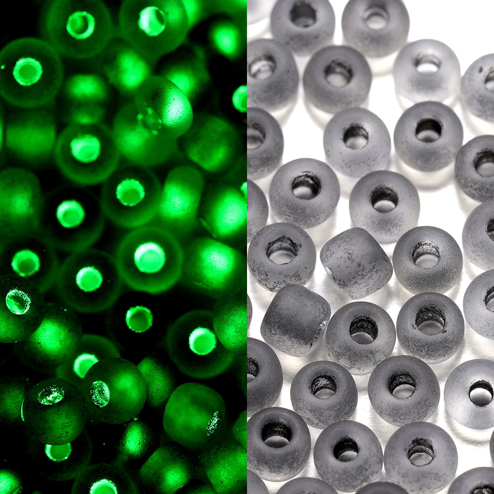 600pcs 3mm Luminous Glass Seed Beads Glow In The Dark  for DIY Jewelry Marking