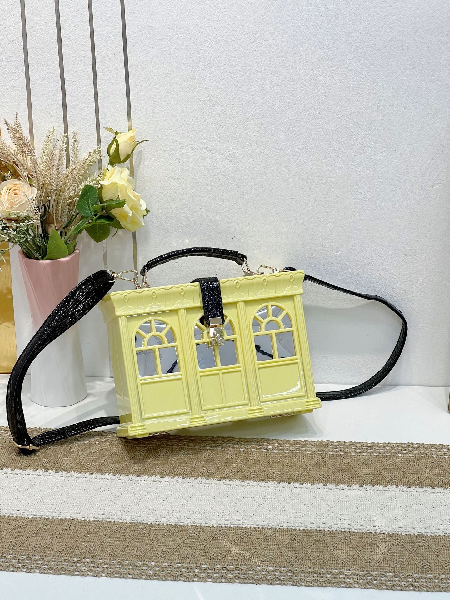 3D House Shaped Acrylic Box Women Purses