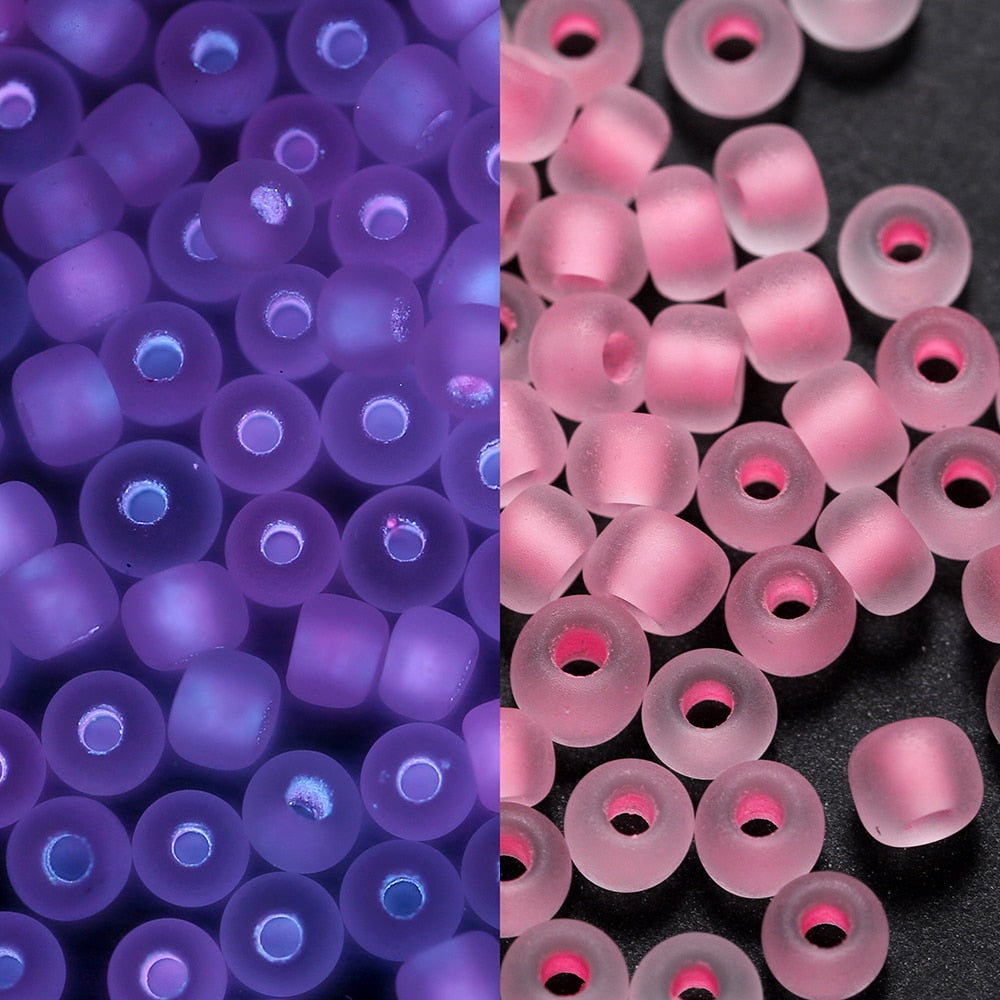 600pcs 3mm Luminous Glass Seed Beads Glow In The Dark  for DIY Jewelry Marking