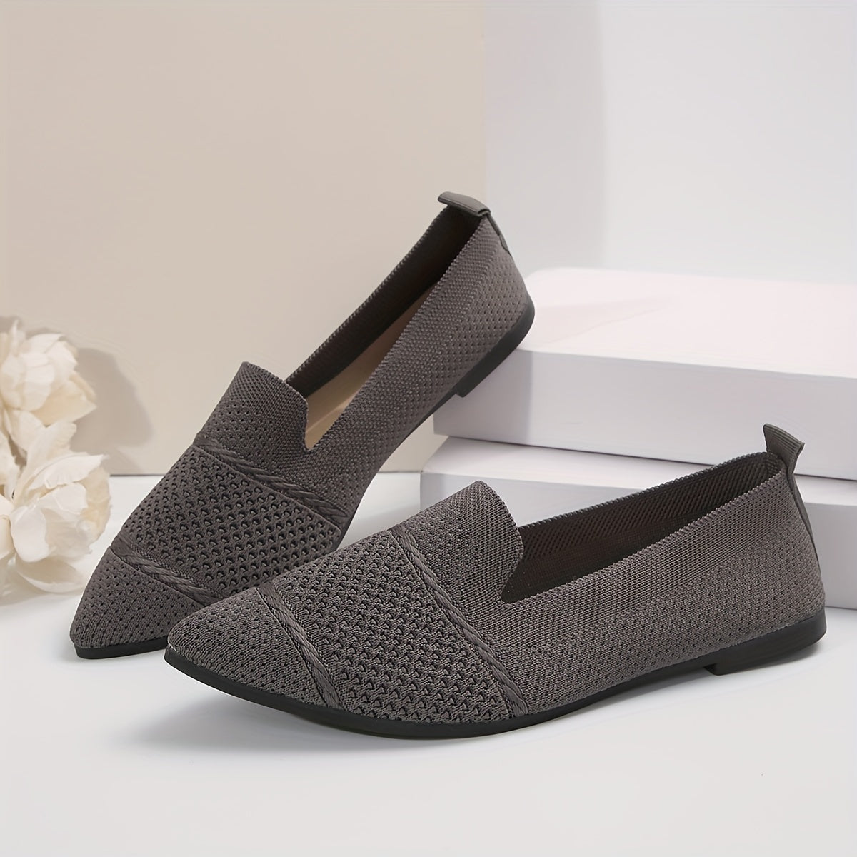 Women's Minimalist Slip-On Knitted Flats, Point Toe, Soft Sole Ballets, Lightweight Comfort