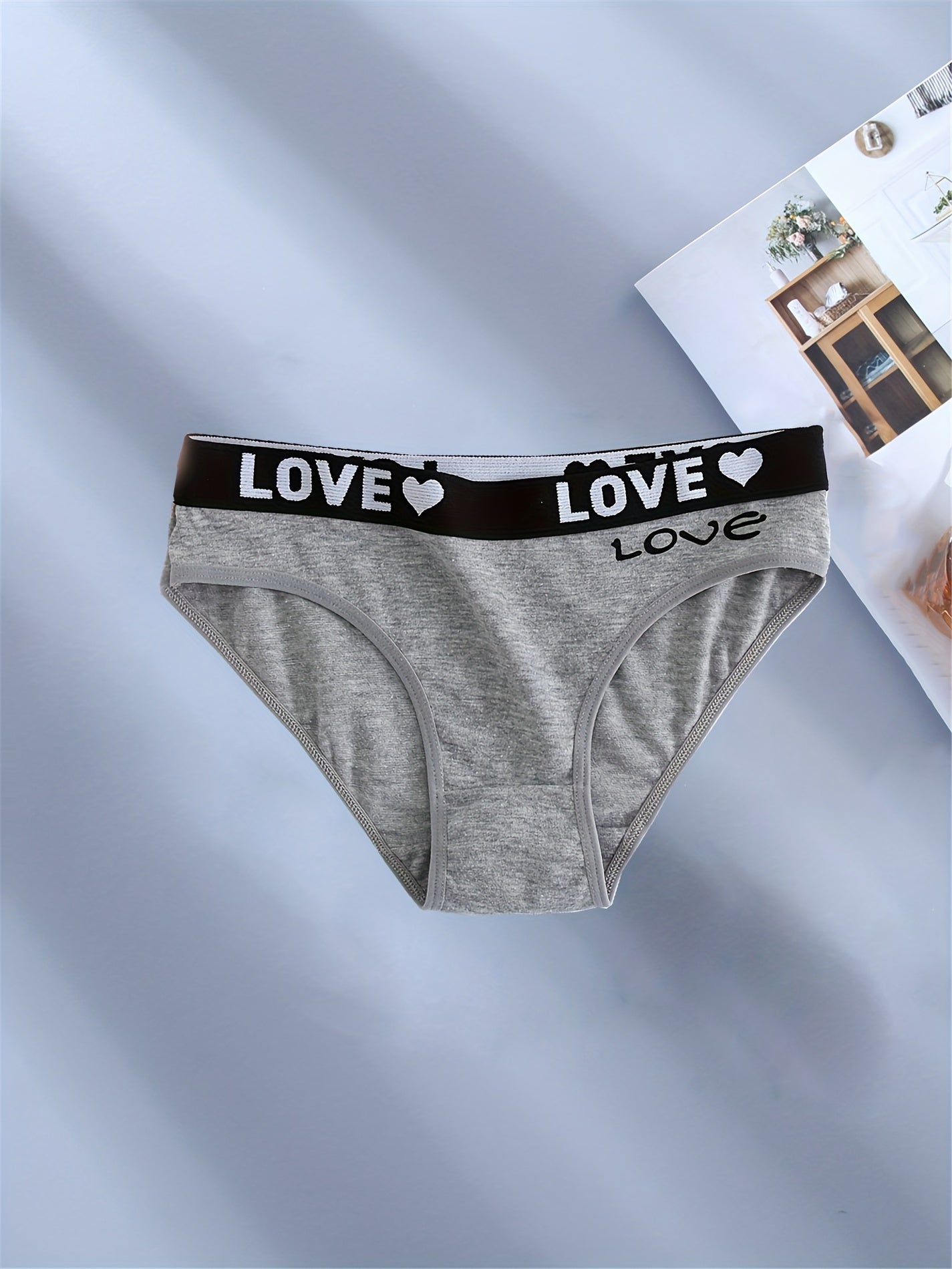 10 Pcs Women's Fashion Briefs with Love & Letter Print, Breathable Butt-Lifting Cotton Panties