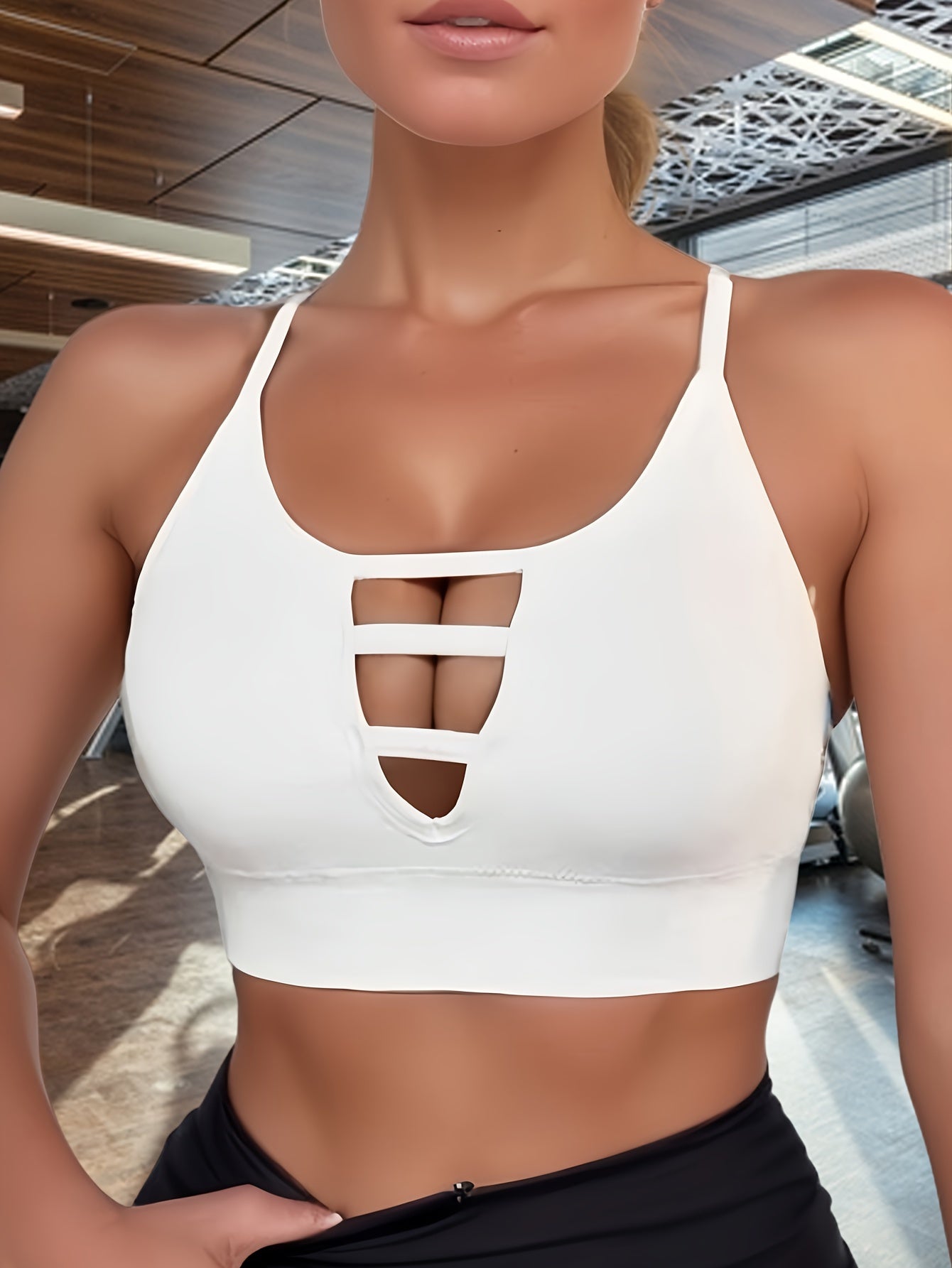 Women's Cut-Out Front High-Elastic Sports Bra