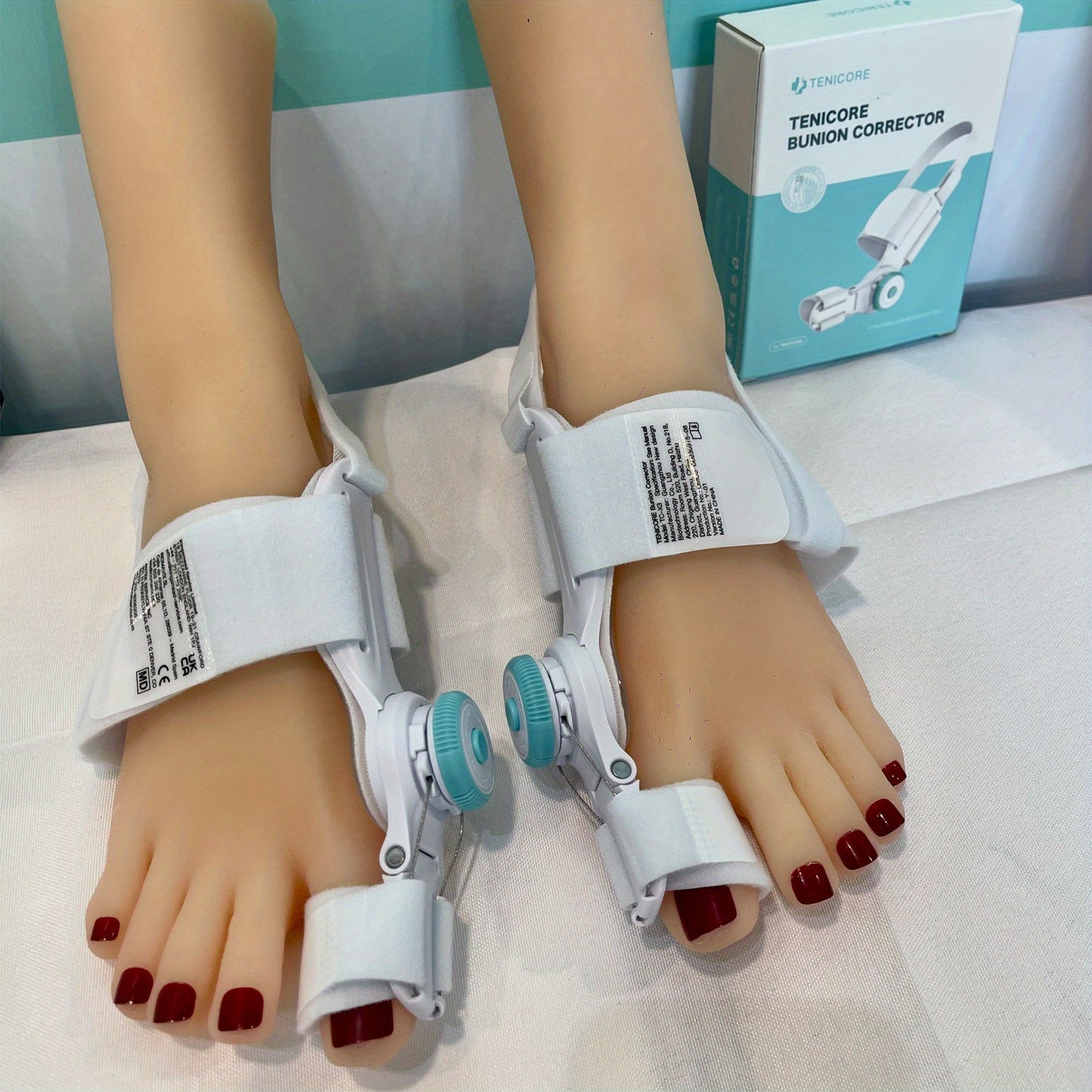 1 Pc Adjustable Bunion Corrector with Anti-Slip Heel Strap