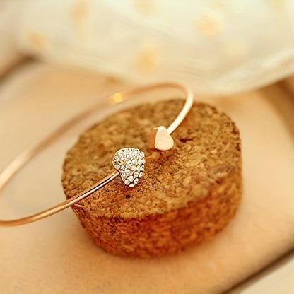 Full Drill Love Bracelet: Gold-Plated Opening Heart, Double Peach Heart Design - Ideal for Birthdays, Holidays, and Mother's Day Gifts - Hiccupzz