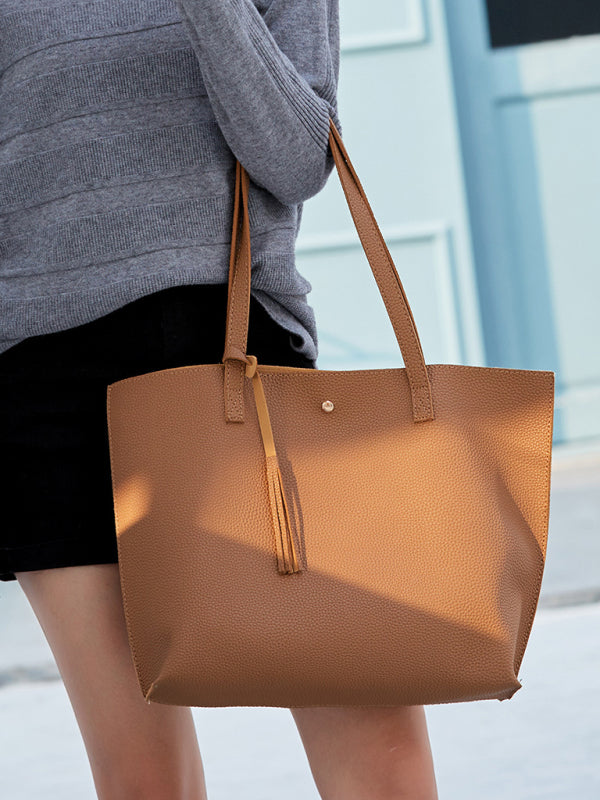 Tassel Zip Bag Large Capacity Shoulder Tote Bag - Hiccupzz