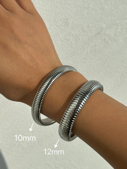 Titanium Steel Vintage Stretch Gypsy Polished Bracelet - Hiccupzz
