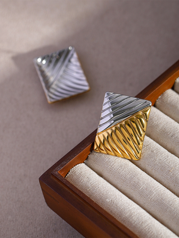 Women's minimalist square texture gold and silver color matching earrings - Hiccupzz