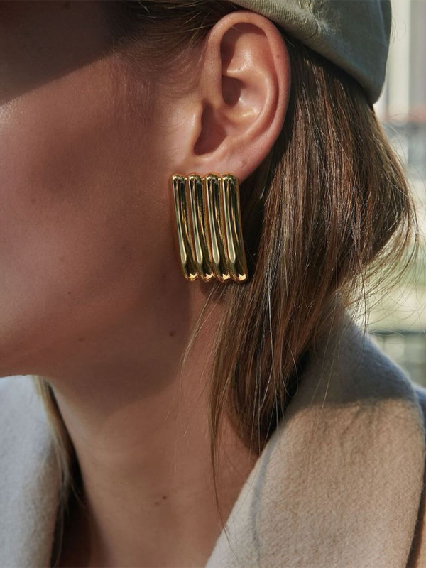 New versatile simple gold striped earrings - Hiccupzz