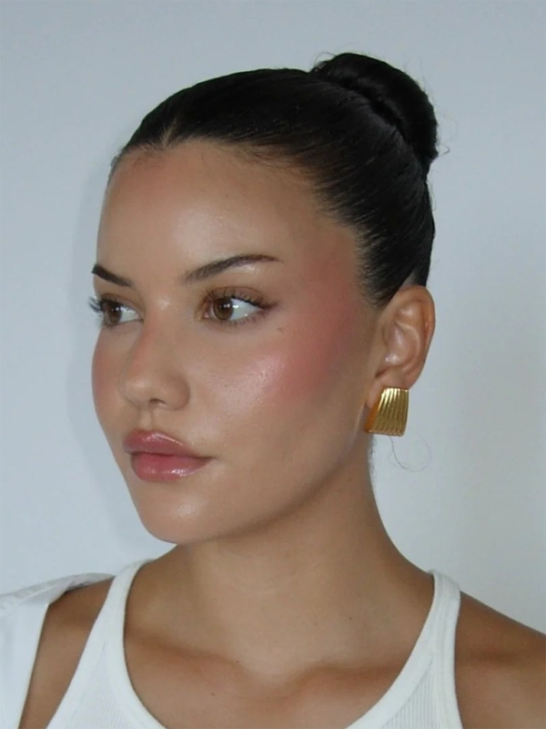 Striped trapezoidal earrings with special lines - Hiccupzz