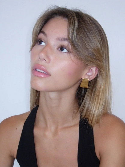 Striped trapezoidal earrings with special lines - Hiccupzz