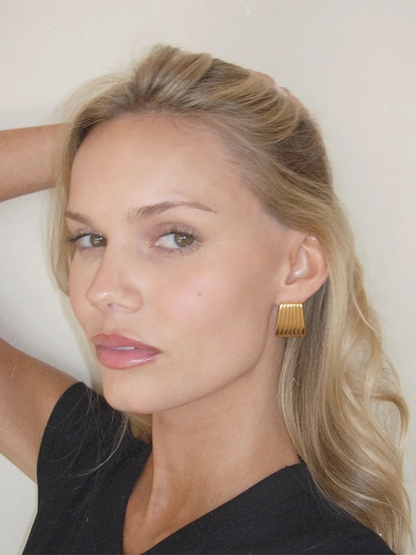 Striped trapezoidal earrings with special lines - Hiccupzz