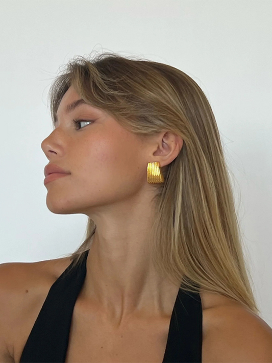 Striped trapezoidal earrings with special lines - Hiccupzz