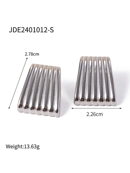 Striped trapezoidal earrings with special lines - Hiccupzz