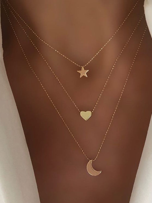 Personalized multi-layered necklace with small vertical pendant clavicle necklace