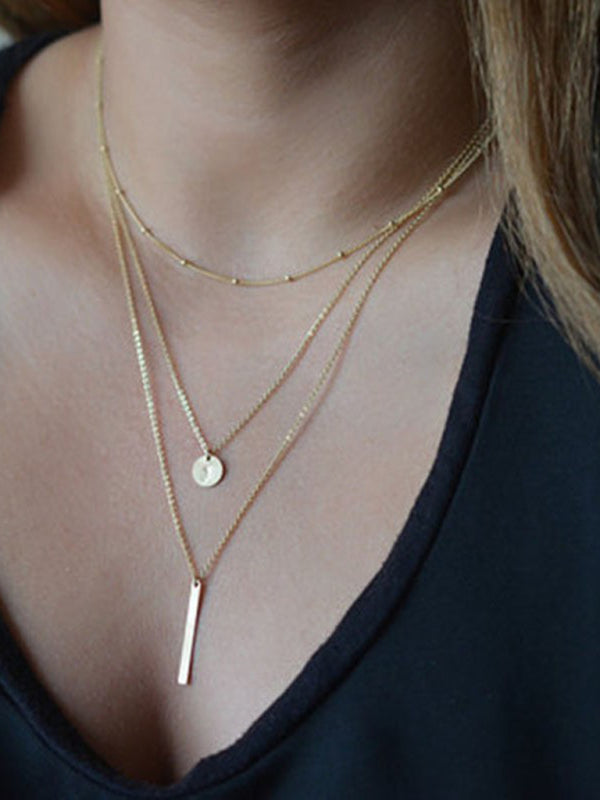 Personalized multi-layered necklace with small vertical pendant clavicle necklace