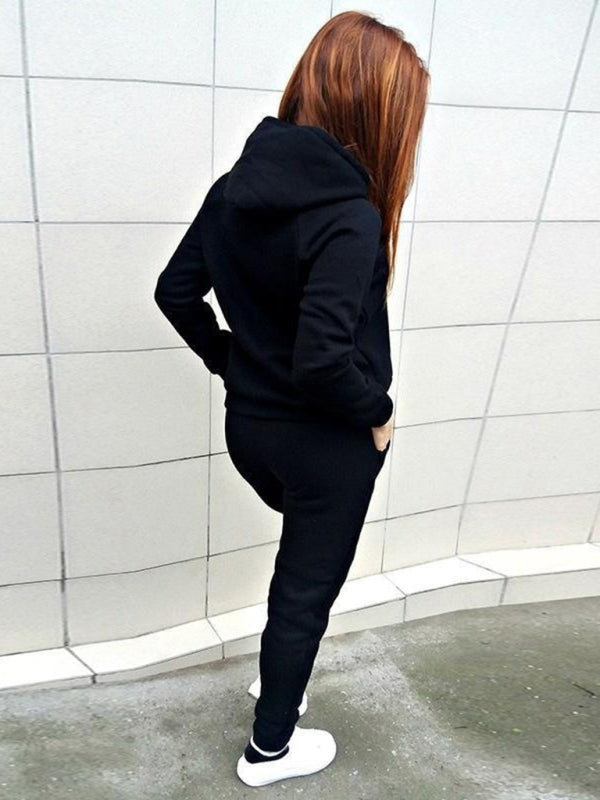 Women's Casual Sporty Hooded Fleece Sweater Set – Stylish and Comfortable Tracksuit