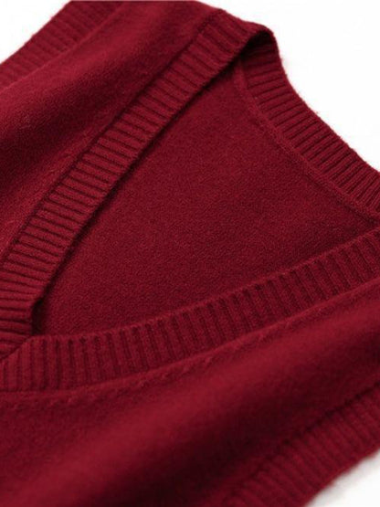 New Retro V-Neck Knitted Vest – Solid Color Casual Sweater Top